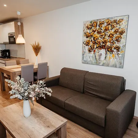 Ah Povazska Iv Apartmán