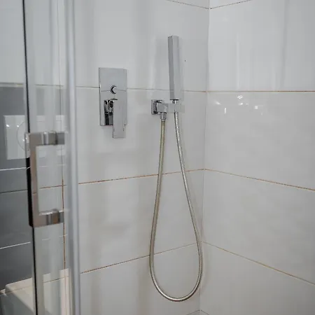 Ah Povazska Iv Apartamento Košice