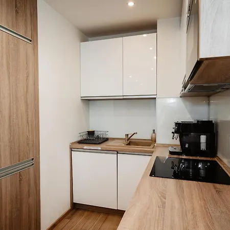 Apartment Ah Povazska Iv Kosice